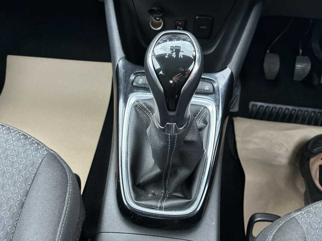 Vauxhall Crossland X Grey #12