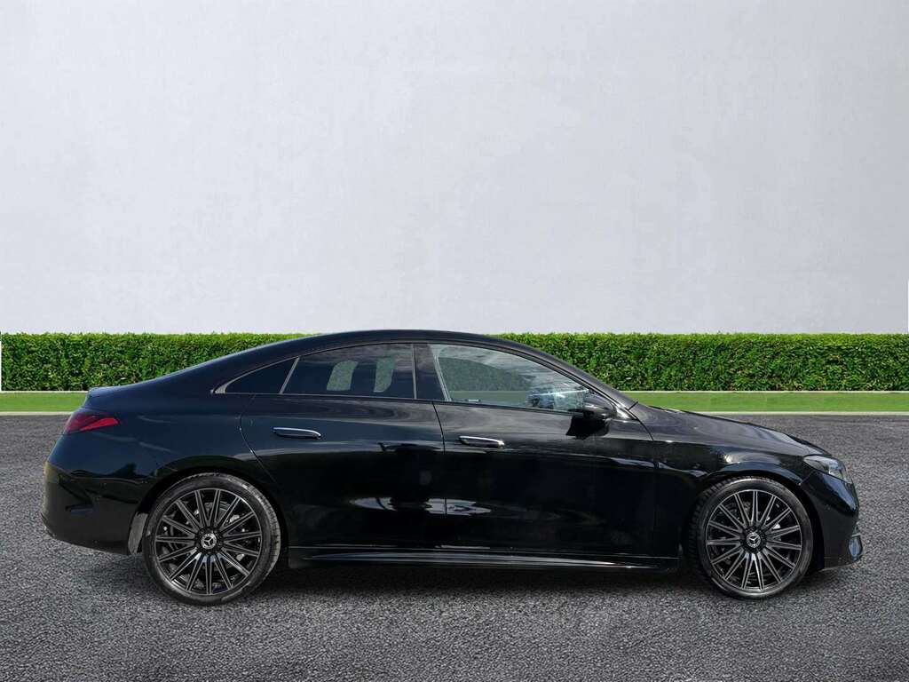 Mercedes-Benz CLA Class Cla 180 Amg Line Premium Plus Black #2