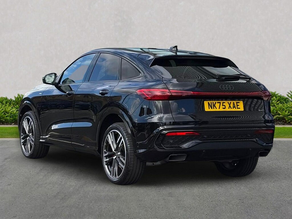 Audi Q5 2.0 Tfsi Quattro Edition 1 S Tronic Black #2