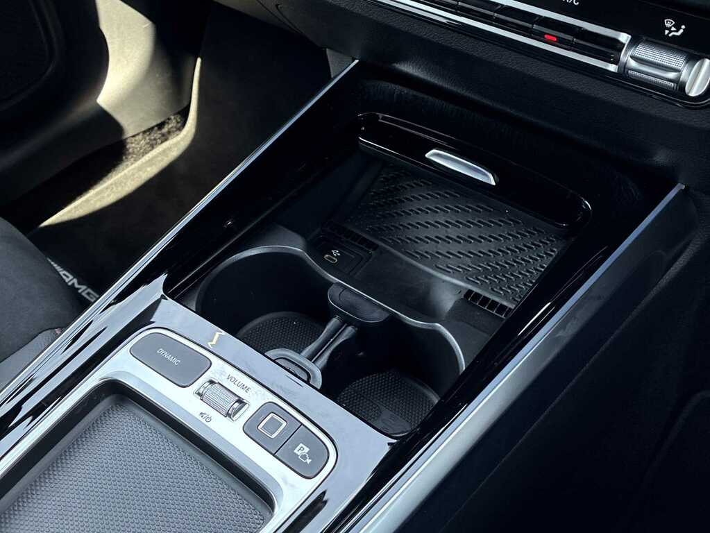 Mercedes-Benz GLB Class 200 Amg Line Premium Plus 7G-tronic Black #30