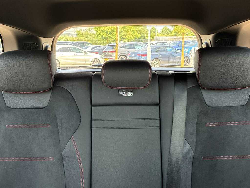 Mercedes-Benz GLB Class 200 Amg Line Premium Plus 7G-tronic Black #37