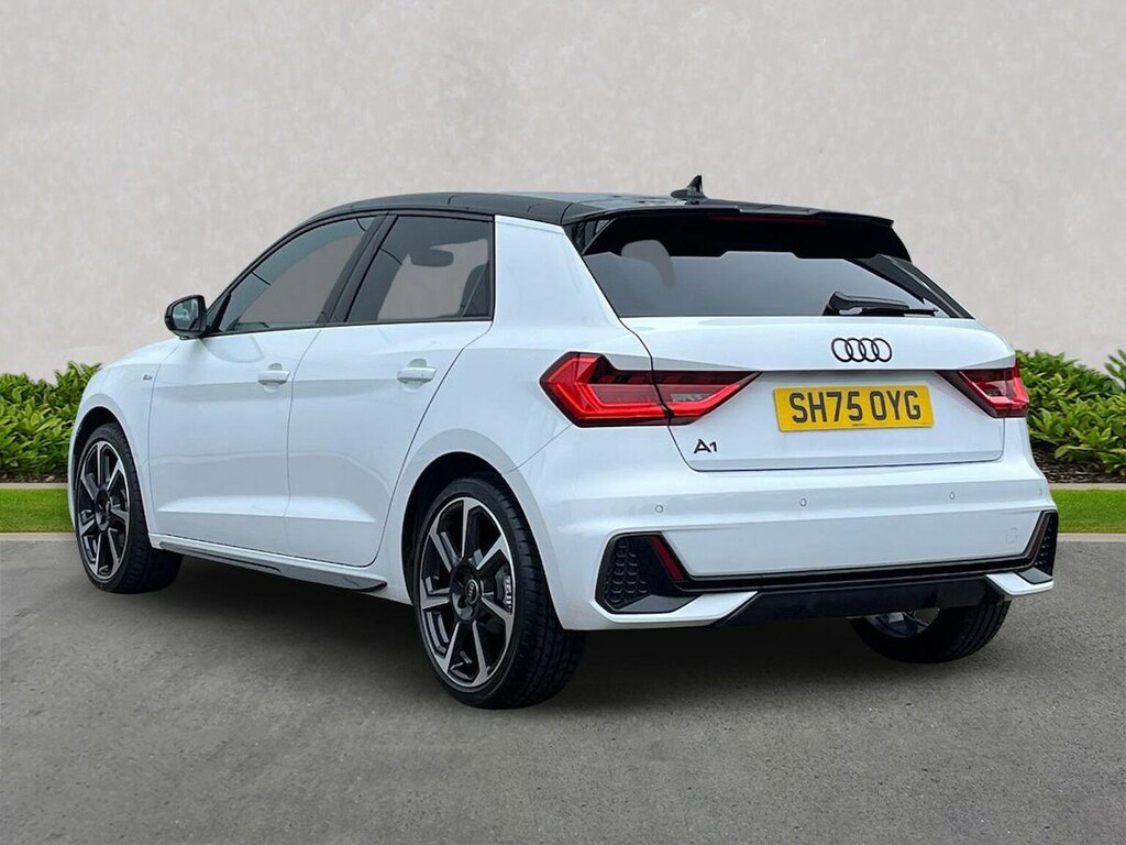 Audi A1 1.0 Tfsi 30 Black Edition Sportback S T White #2