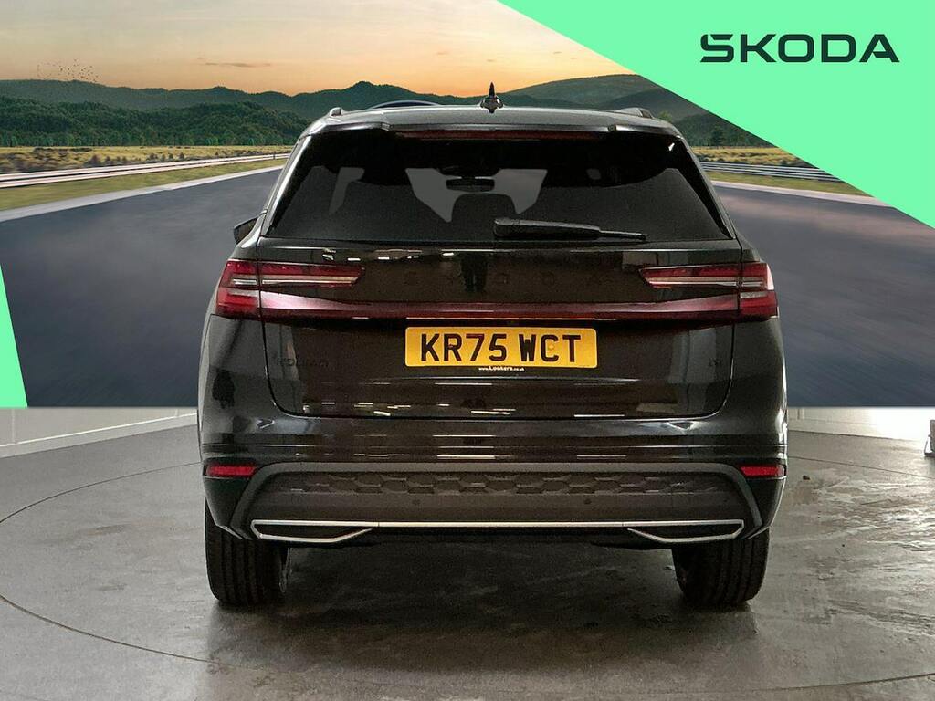Skoda Kodiaq 1.5 Tsi Iv 25.7Kwh Sportline Suv Plug-i Black #4