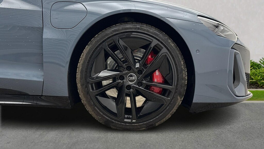 Audi E Tron GT 435Kw 105Kwh S Launch Edition Grey #4