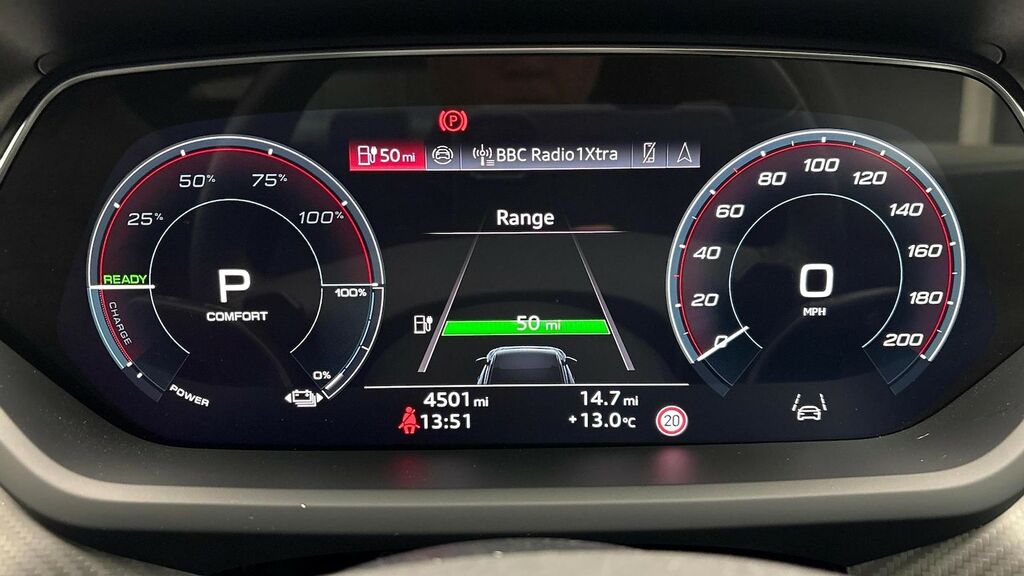 Audi E Tron GT 105Kwh Launch Edition Saloon Qua Grey #9