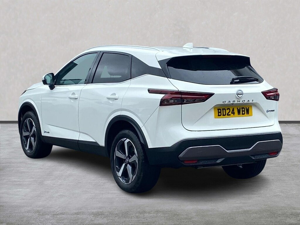 Nissan Qashqai 1.5 H E-power N-connecta Suv Hybrid Aut White #2