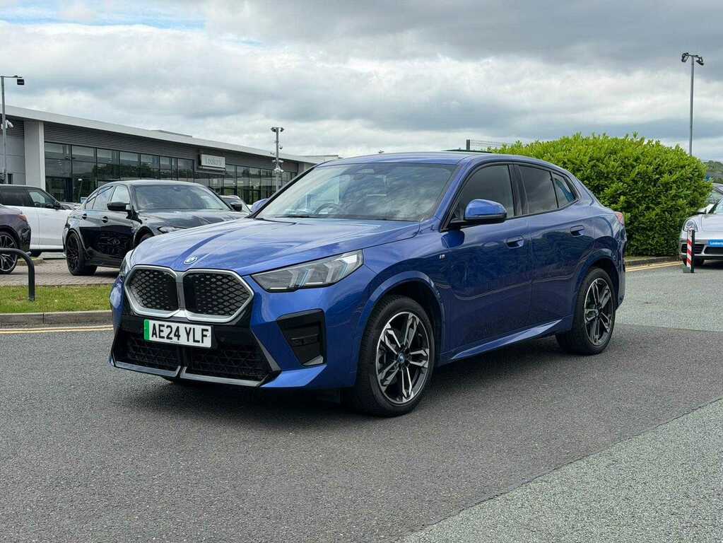 BMW iX2 230Kw Xdrive30 M Sport 65Kwh Blue #6
