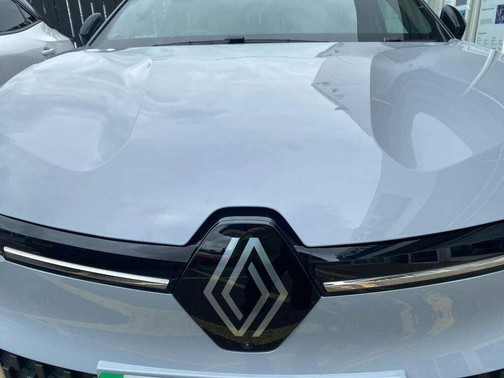 Renault Megane E-Tech Megane Techno Ev Black #30