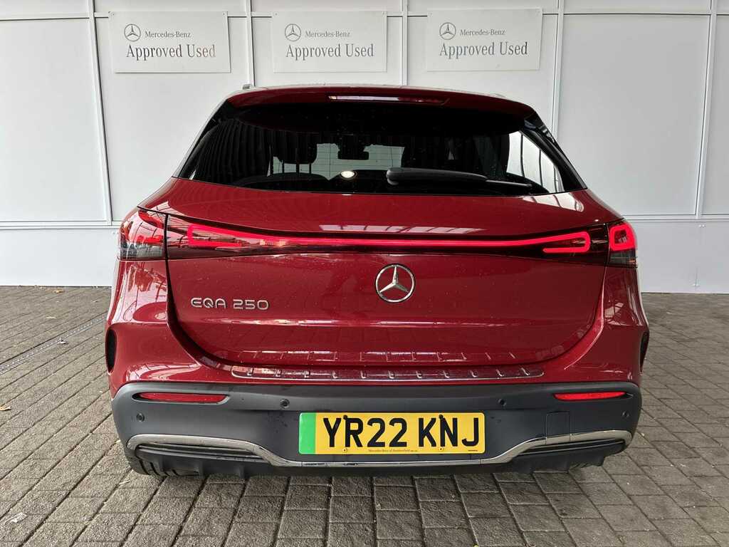 Mercedes-Benz EQA Eqa 250 140Kw Amg Line 66.5Kwh YR22KNJ Red #4