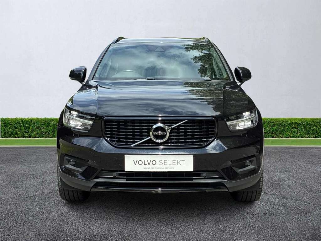 Volvo XC40 2.0 B4p R Design Pro ML21KBZ Black #2