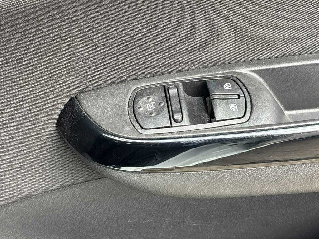 Vauxhall Corsa 1.4 Corsa Energy Blue #18