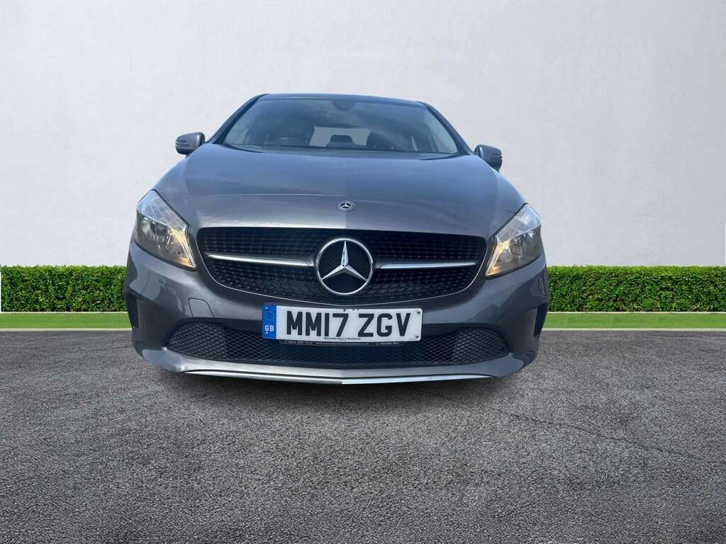 Mercedes-Benz A Class A180d Se MM17ZGV Grey #4