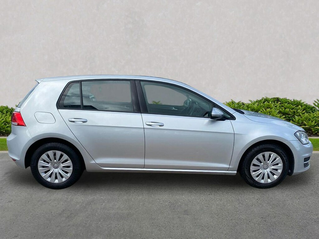 Volkswagen Golf Golf R-line Tdi Bluemotion Technology White #3