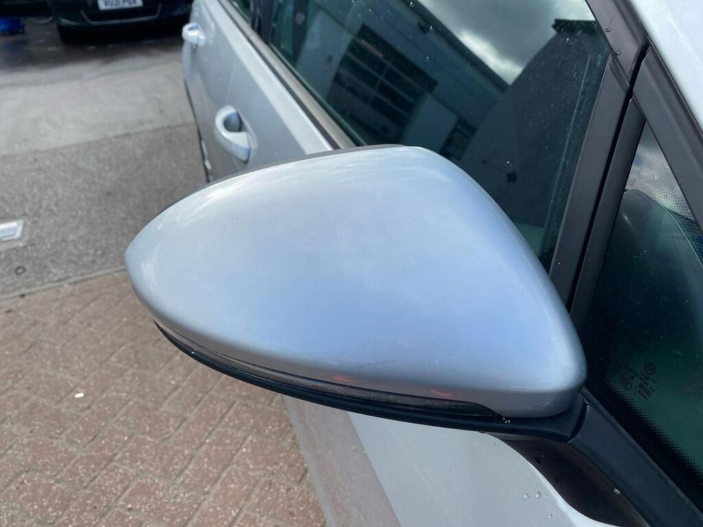 Volkswagen Golf Golf R-line Tdi Bluemotion Technology White #32