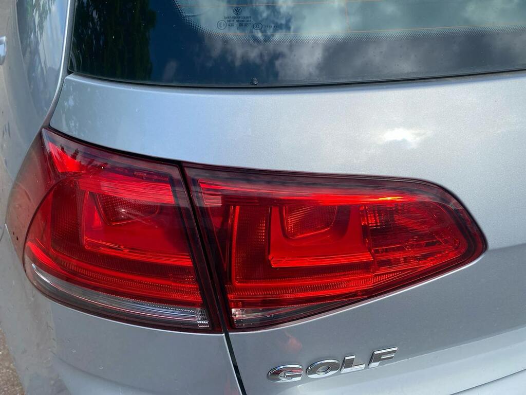 Volkswagen Golf Golf R-line Tdi Bluemotion Technology White #30