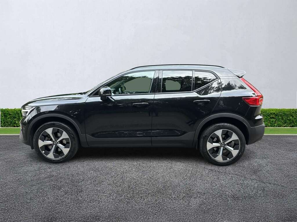 Volvo XC40 2.0 B3p Plus Dark RV75CEJ Black #4