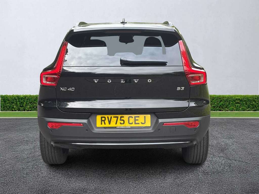 Volvo XC40 2.0 B3p Plus Dark RV75CEJ Black #6