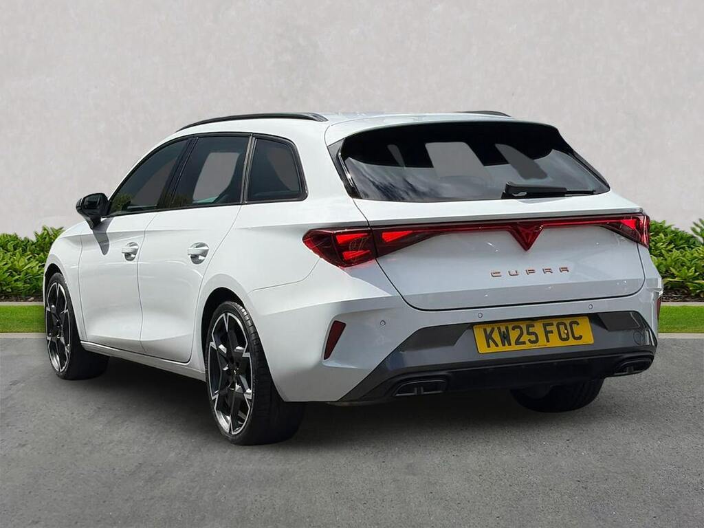 Cupra Leon Leon 1.5 Tsi 150 V2 Estate White #2