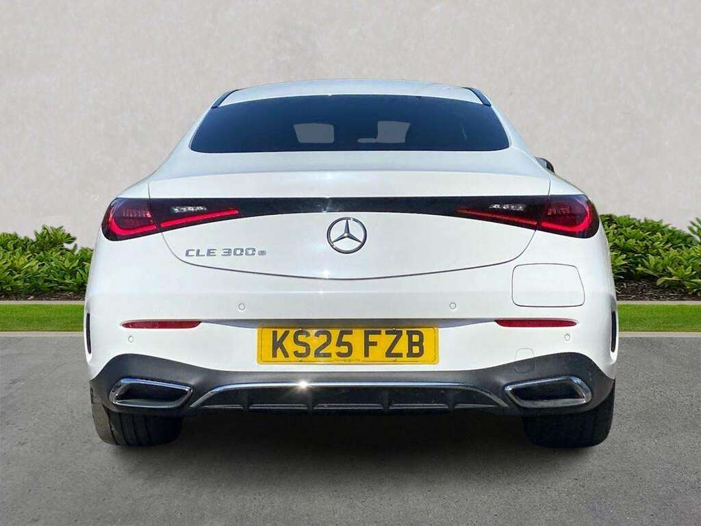 Mercedes-Benz CLE Class Cle 300E Amg Line Premium 9G-tronic White #4