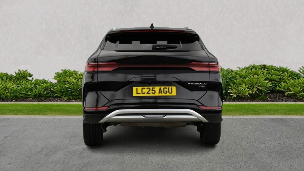 Byd Seal U Byd Seal U 1.5 Dm-i Awd Design Estate Black #3