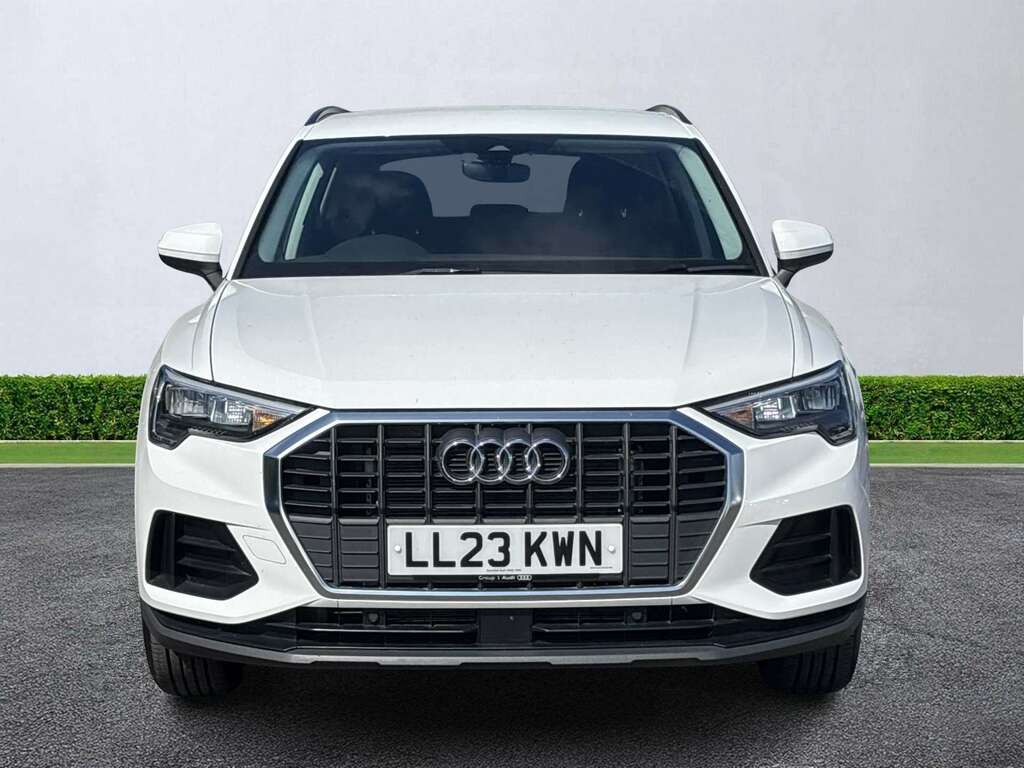 Audi Q3 35 Tfsi Technik S Tronic White #5
