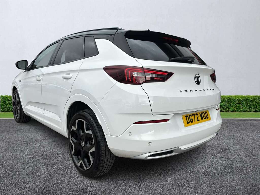 Vauxhall Grandland 1.2 Turbo Ultimate White #2