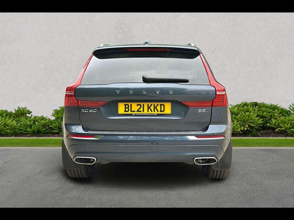 Volvo XC60 2.0 B5p 250 Inscription Pro Awd Geartronic Blue #4