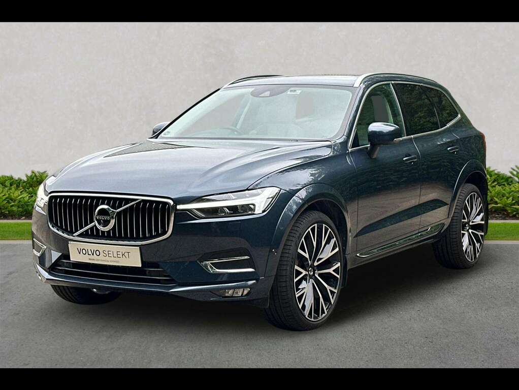 Volvo XC60 Momentum Blue #20