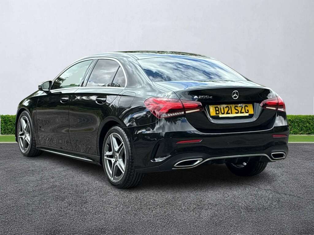 Mercedes-Benz A Class A200d Amg Line Black #2