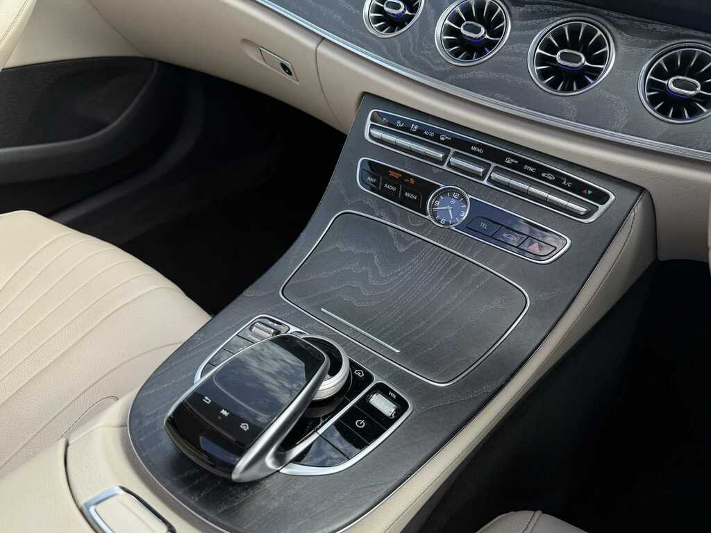 Mercedes-Benz CLS Amg Line Grey #39
