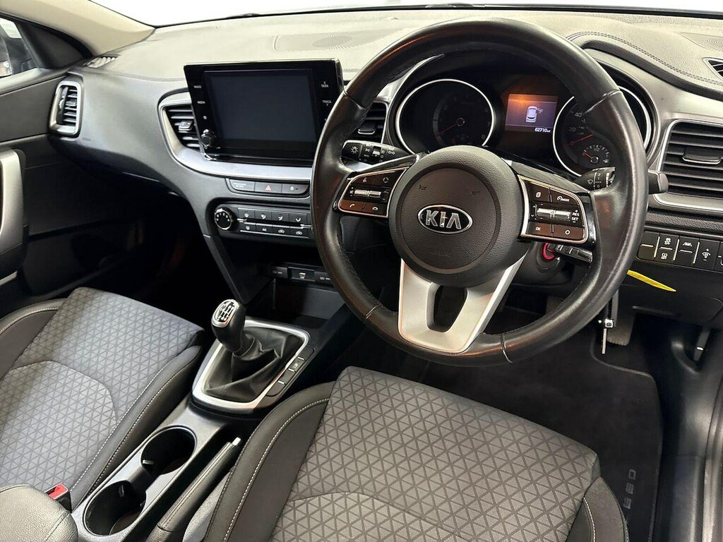 Kia Xceed 1.0 T-gdi 2 Euro 6 Ss Black #9