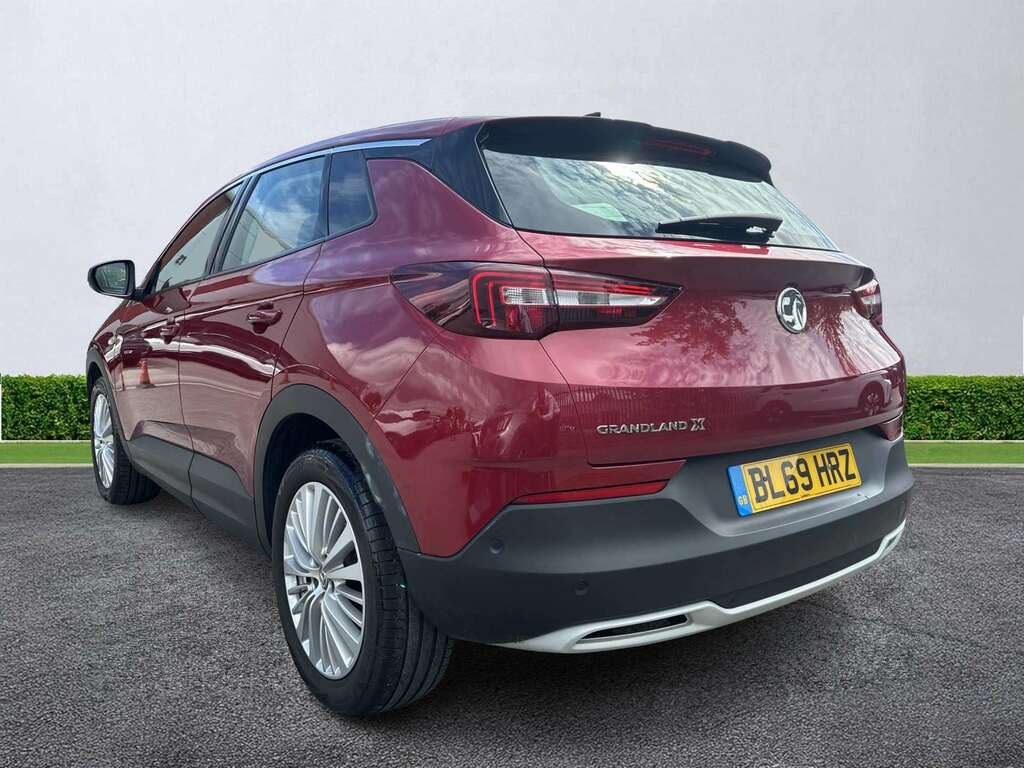 Vauxhall Grandland X 1.2 Turbo Business Edition Nav Red #2