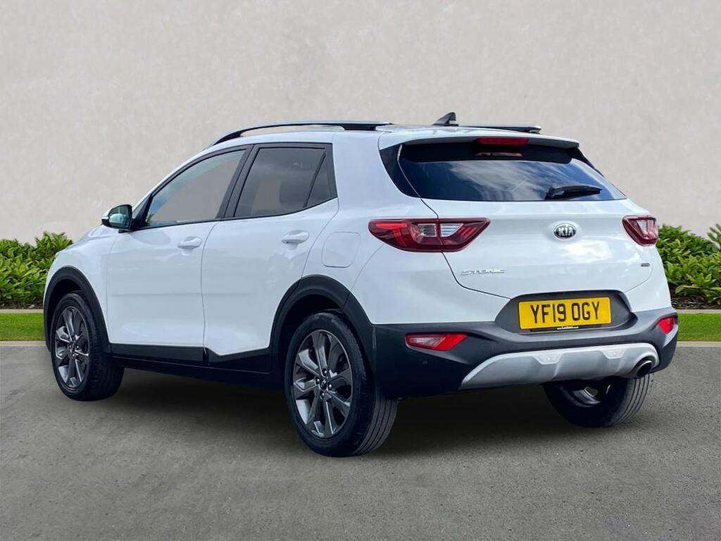 Kia Stonic 1.6 Crdi 3 White #2