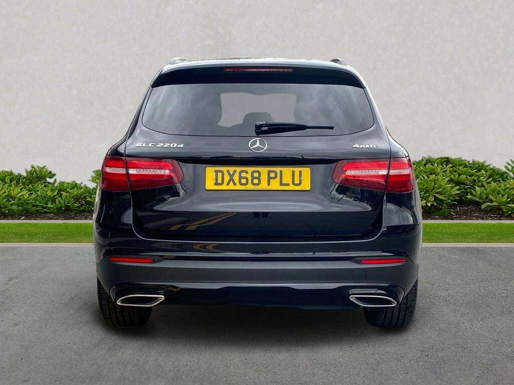 Mercedes-Benz GLC Class Glc 220D 4Matic Urban Edition 9G-tronic Black #4