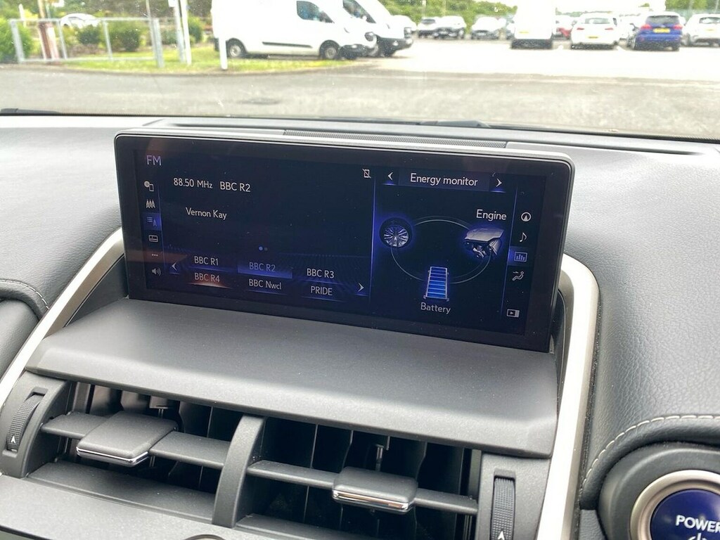 Lexus NX 300H 2.5 Luxury Cvt Premium Nav Grey #11