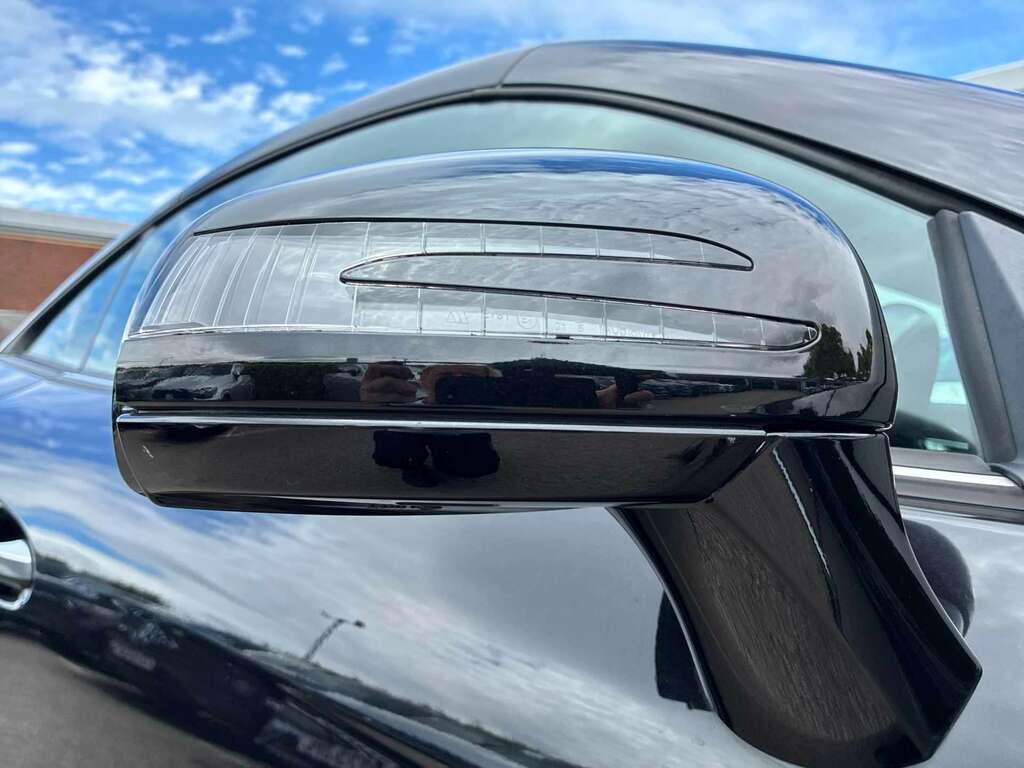 Mercedes-Benz SLC #35