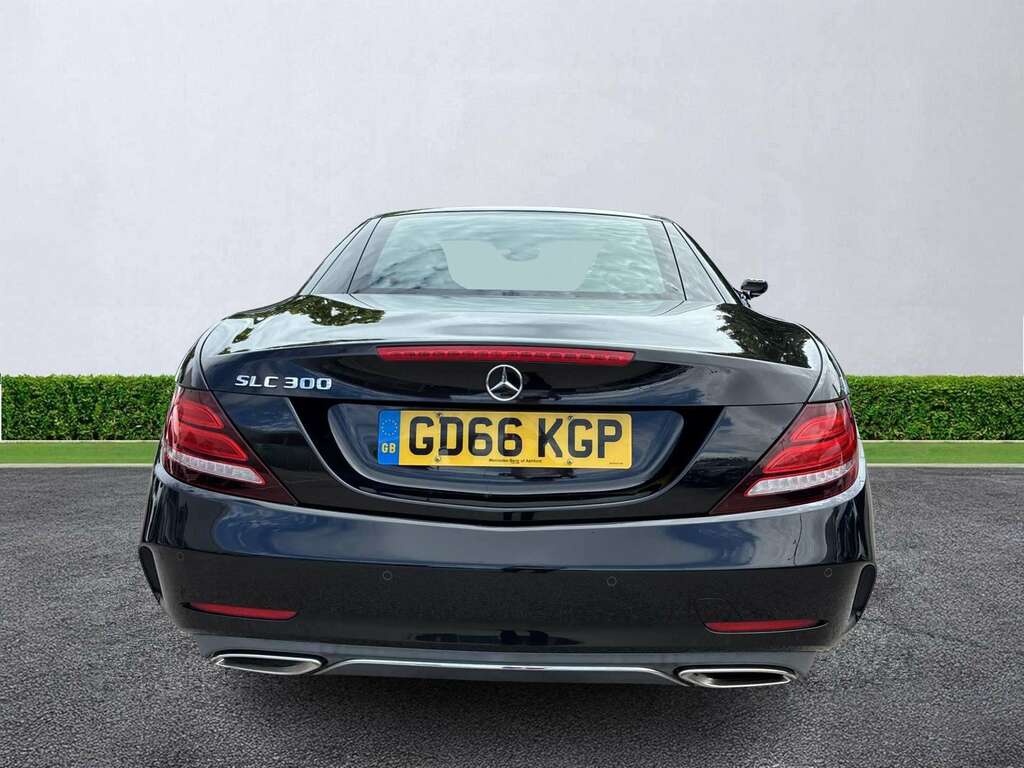 Mercedes-Benz SLC Slc 300 Amg Line 9G-tronic Black #4