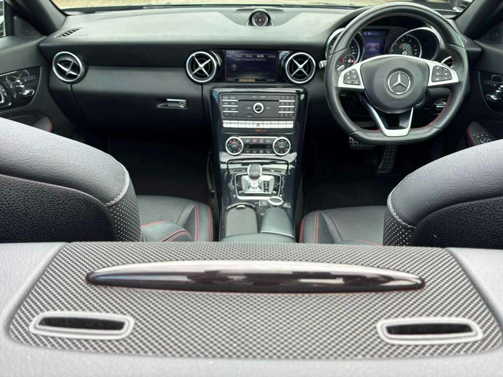 Mercedes-Benz SLC #12