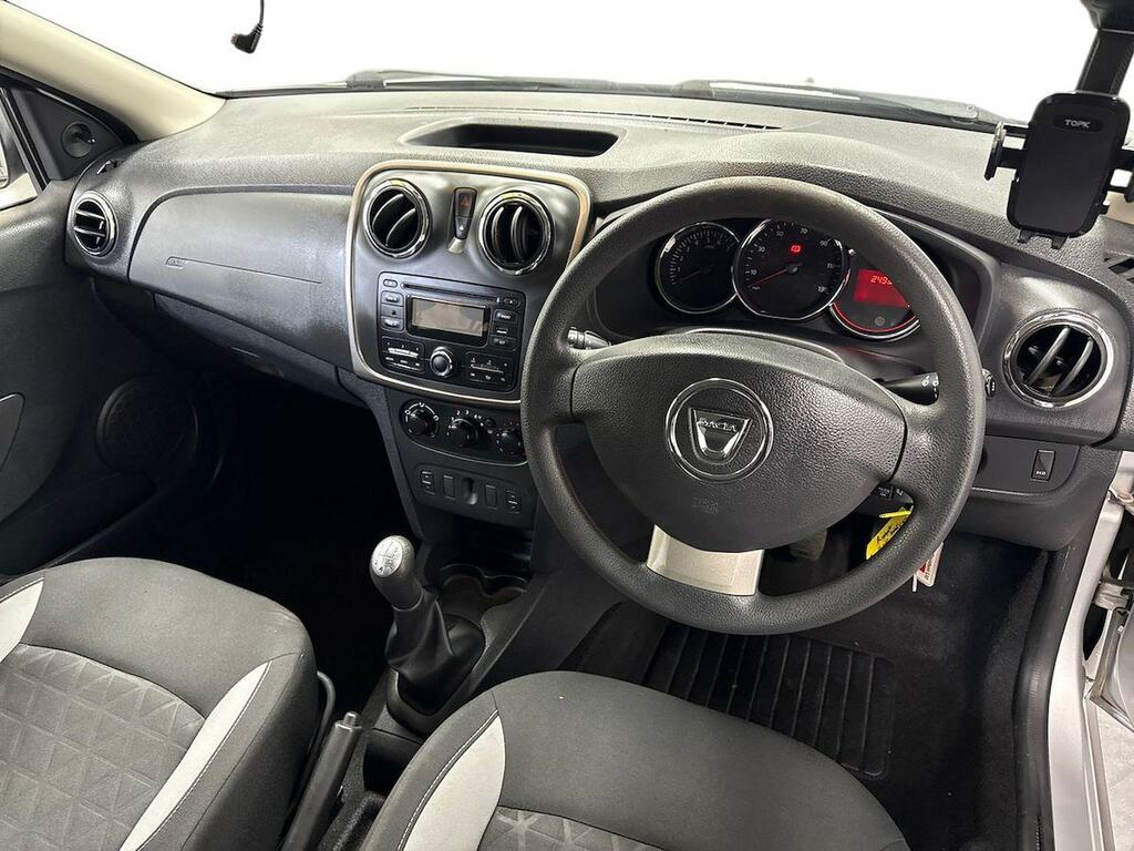 Dacia Sandero Stepway Hatchback 0.9 Tce Laureate Euro 5 201414 White #8