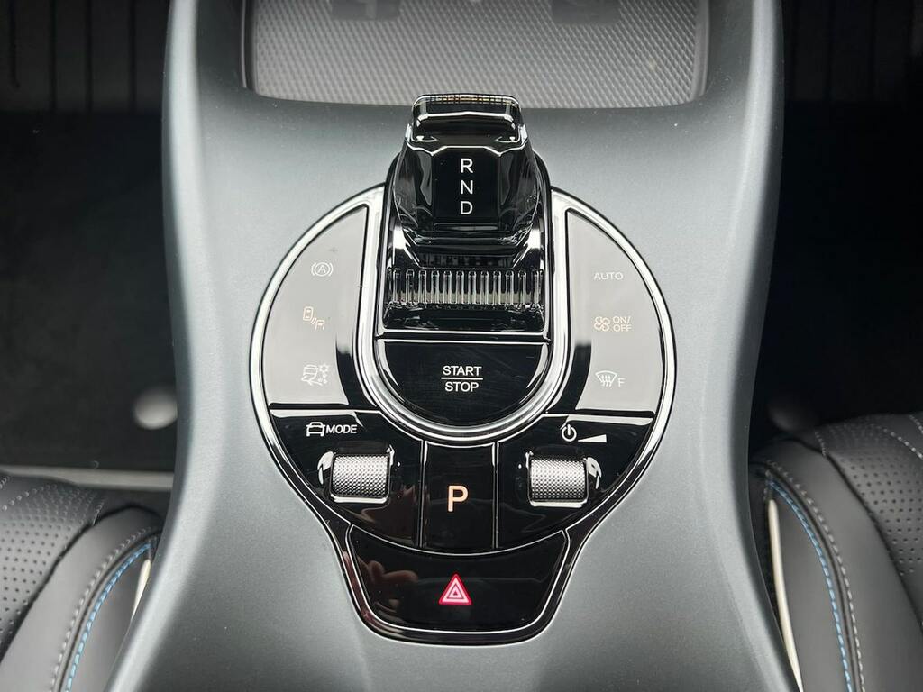Byd Seal Seal 230Kw Design 83Kwh Saloon Black #13