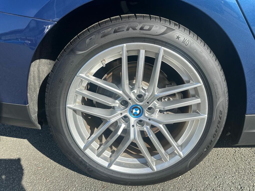 BMW i5 250Kw Edrive40 Sport Edition 84Kwh Blue #6