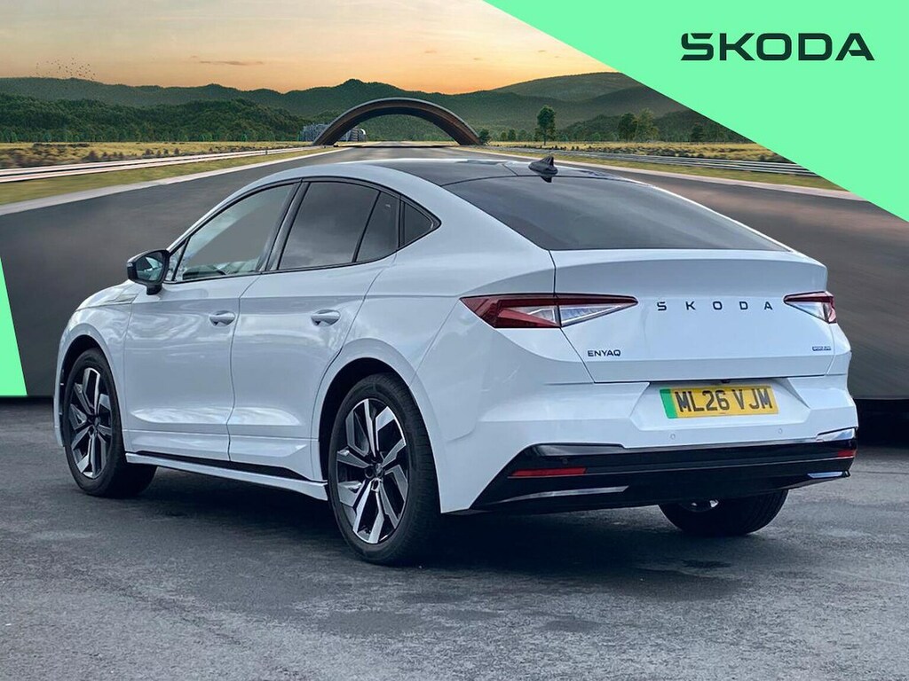 Skoda ENYAQ 210Kw 85X Sportline 82Kwh 4X4 White #2