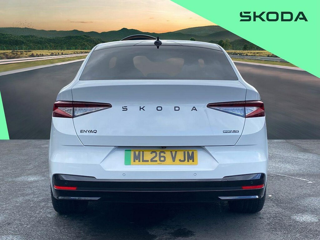 Skoda ENYAQ 210Kw 85X Sportline 82Kwh 4X4 White #4