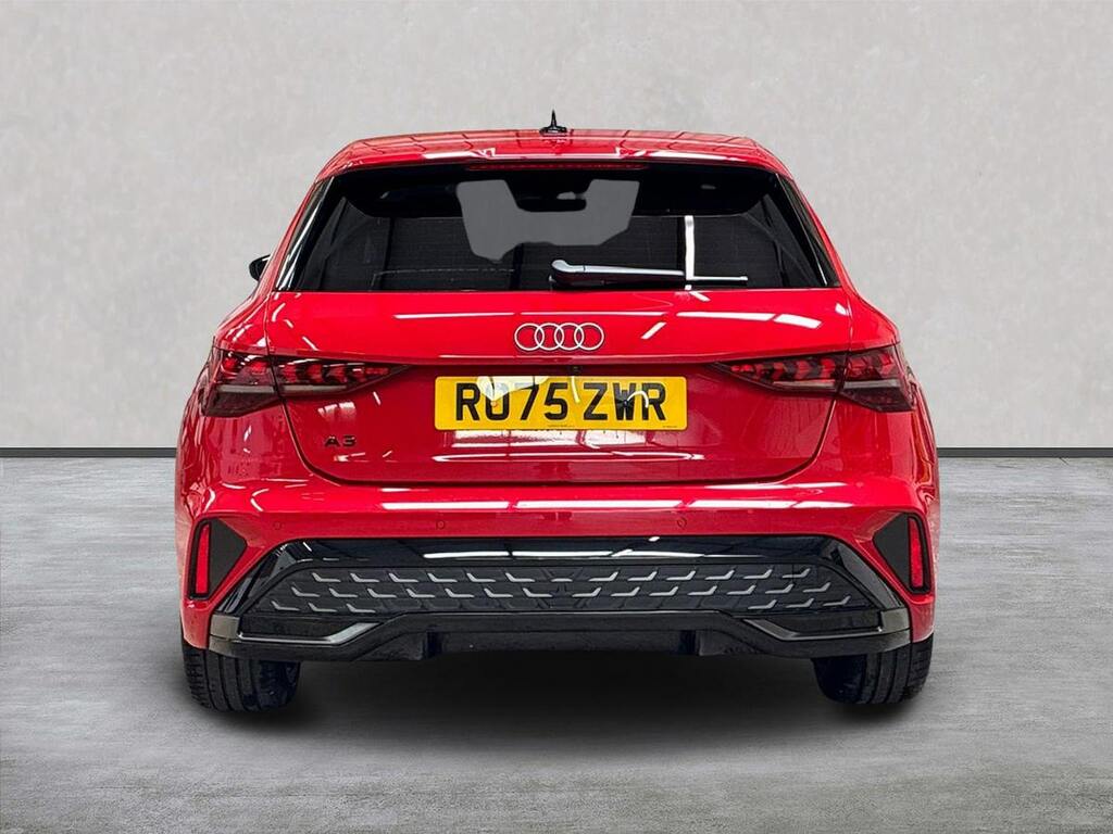 Audi A3 1.5 Tfsi S Line Sportback S Tronic Euro Red #4