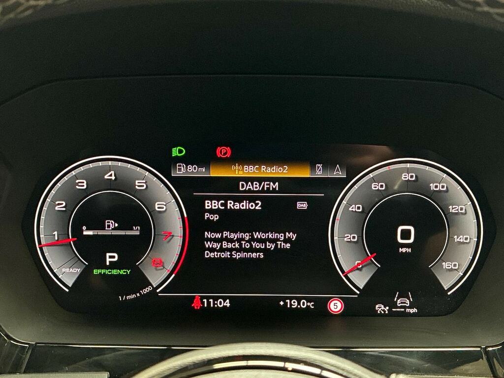Audi A3 Sportback Black Edition 35 Tfsi 150 Ps S Tronic 5 Yellow #10