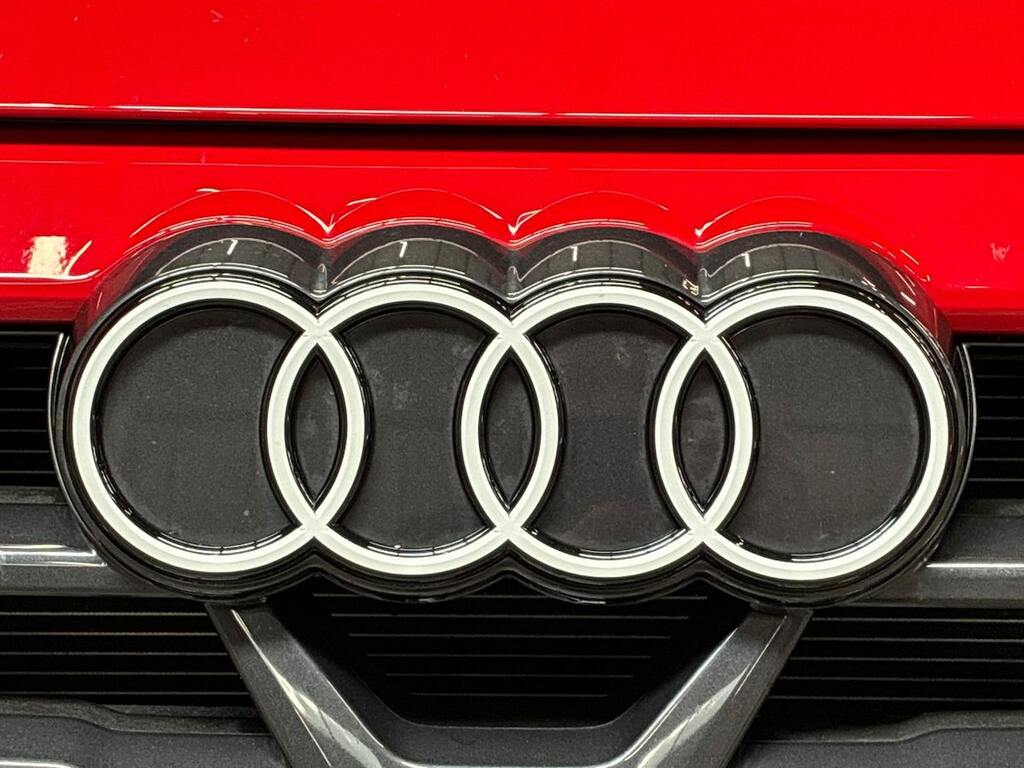 Audi A3 Sportback Black Edition 35 Tfsi 150 Ps S Tronic 5 Yellow #33