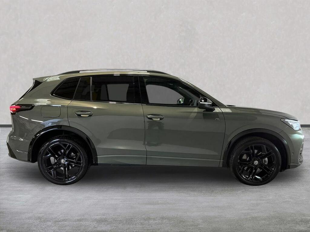 Volkswagen Tiguan 2.0 Tdi R-line Suv Dsg Euro 6 Ss 15 Green #3