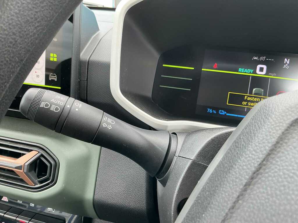 Dacia Spring 27Kwh Expression 65 48Kw Green #25
