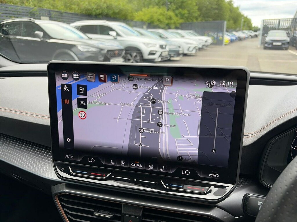 Cupra Leon 1.5 Ehybrid 25.8Kwh V1 Estate Plug In H Black #24