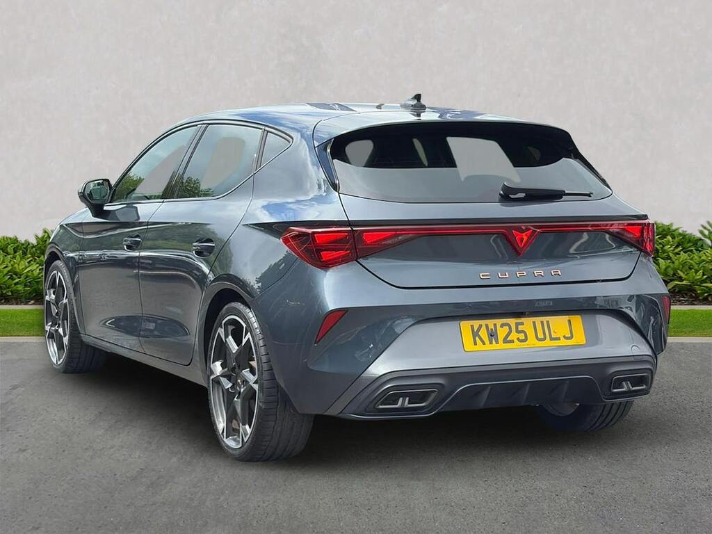 Cupra Leon Leon 1.5 Tsi 150 V2 Hatchback Grey #2